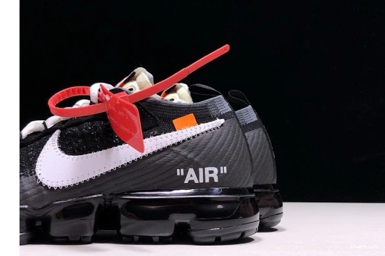 O-W AA3831-001 Air VaporMax  0328